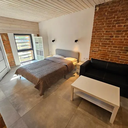 Karpacka 8 בידגוז'יז'