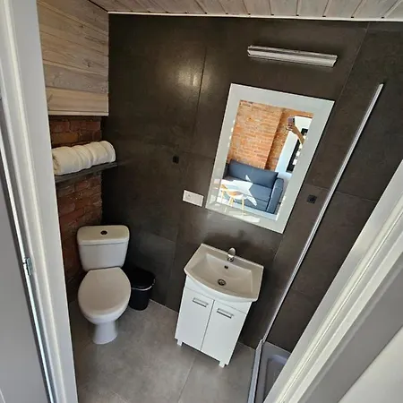 Hostel Karpacka 8 *