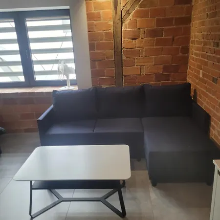 Hostel Karpacka 8 *