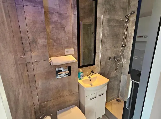 Karpacka 8 Albergue Bydgoszcz