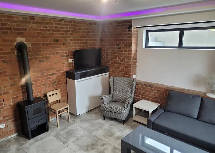 Karpacka 8 Albergue *